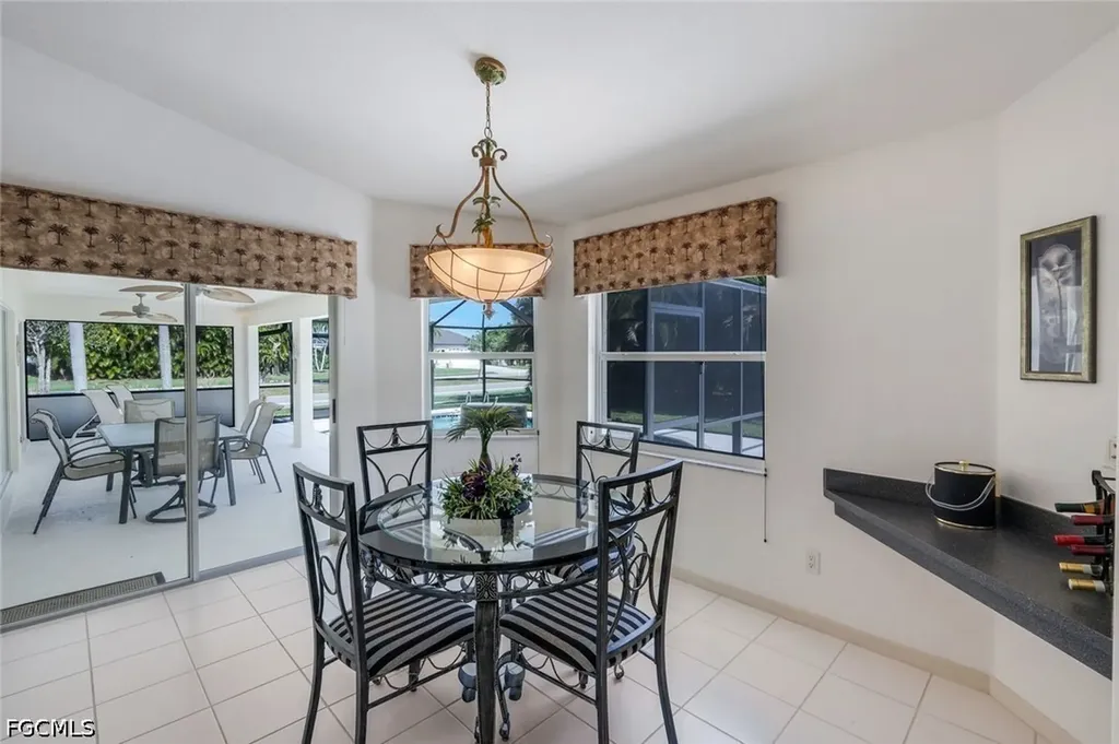 2725 SW 46th Terrace Cape Coral FL 33914
