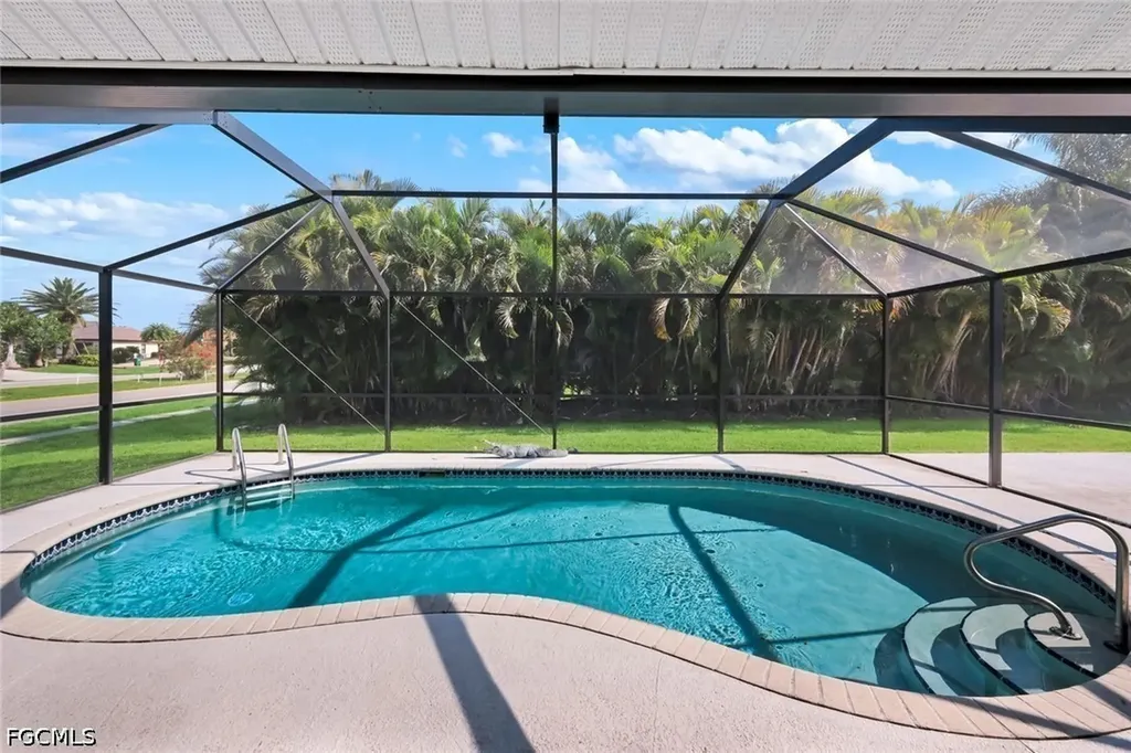 2725 SW 46th Terrace Cape Coral FL 33914