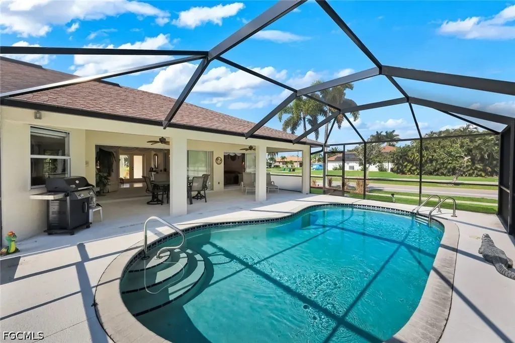 2725 SW 46th Terrace Cape Coral FL 33914