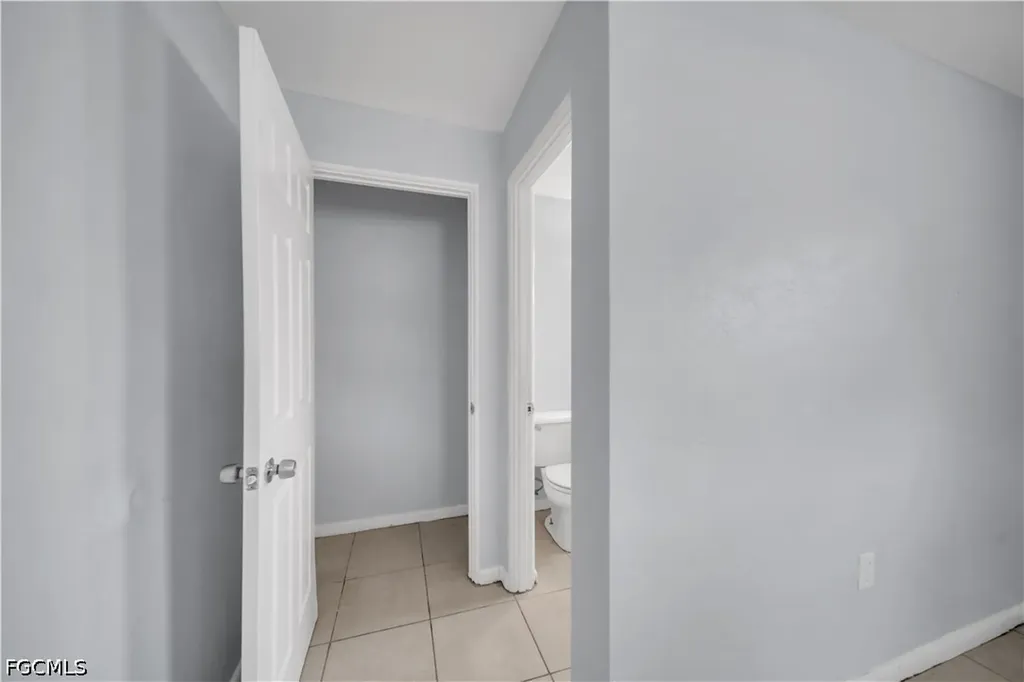 1527 Gardenia Avenue Fort Myers FL 33916