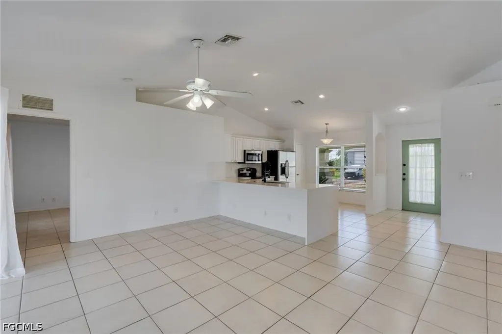 1417 NE 13th Street Cape Coral FL 33909