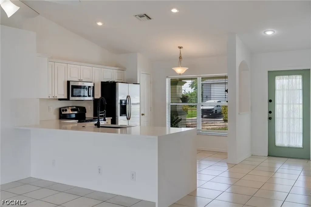 1417 NE 13th Street Cape Coral FL 33909