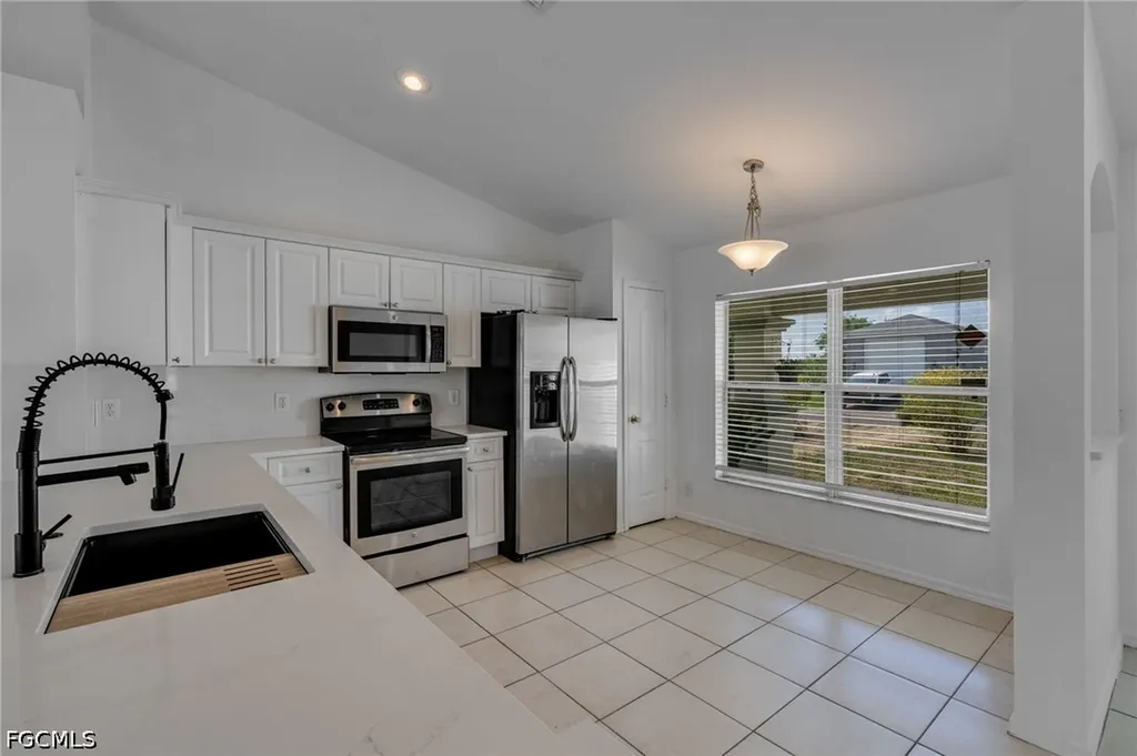 1417 NE 13th Street Cape Coral FL 33909