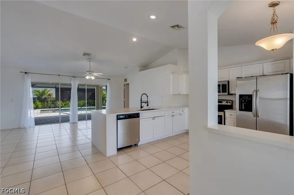 1417 NE 13th Street Cape Coral FL 33909