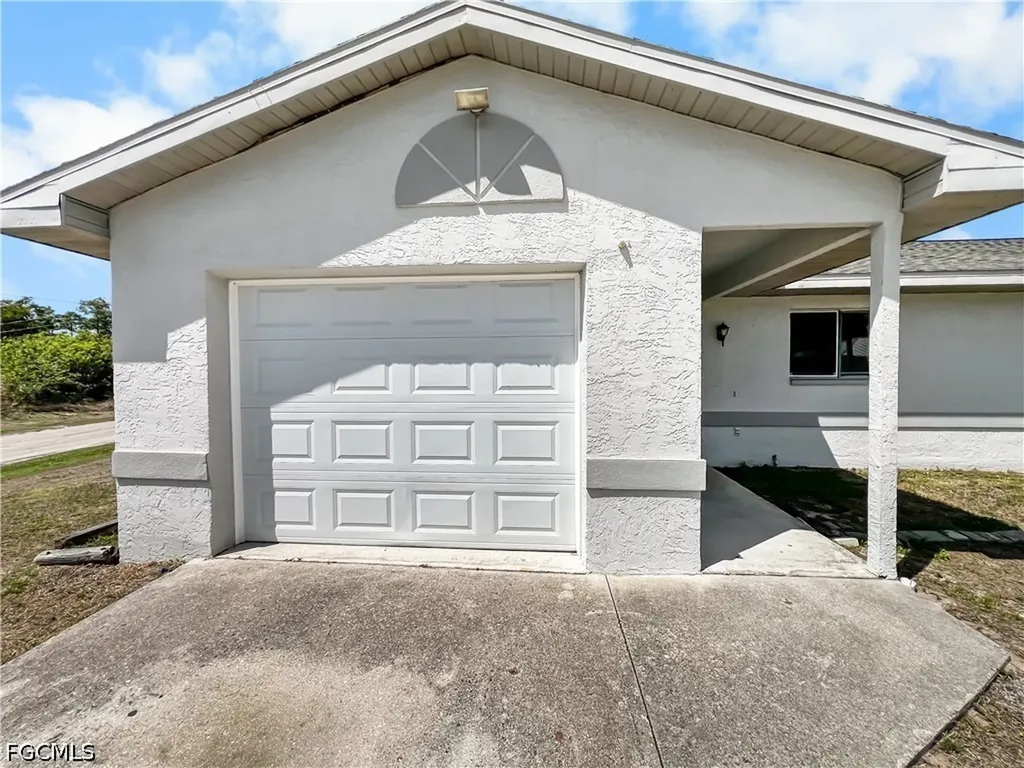 2704 Owen Avenue Lehigh Acres FL 33973
