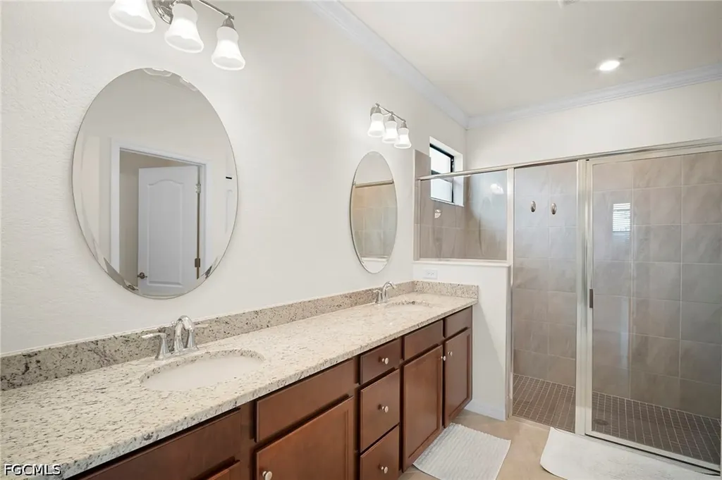 14542 Monrovia Lane Fort Myers FL 33905
