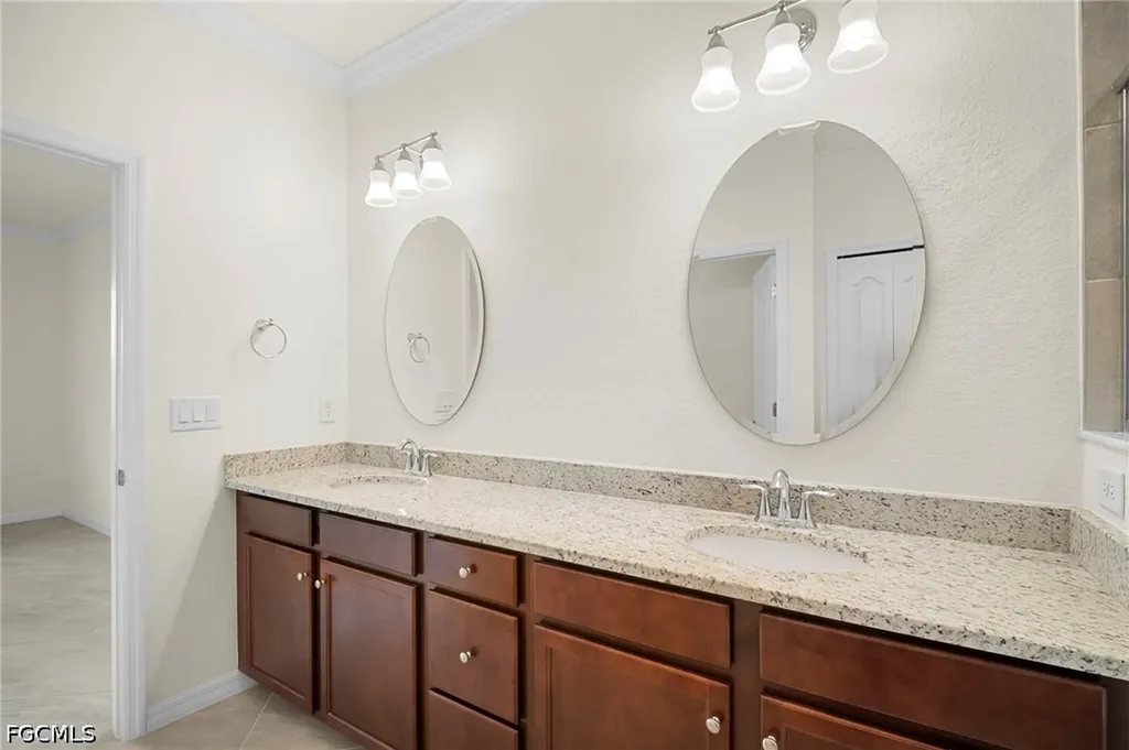 14542 Monrovia Lane Fort Myers FL 33905