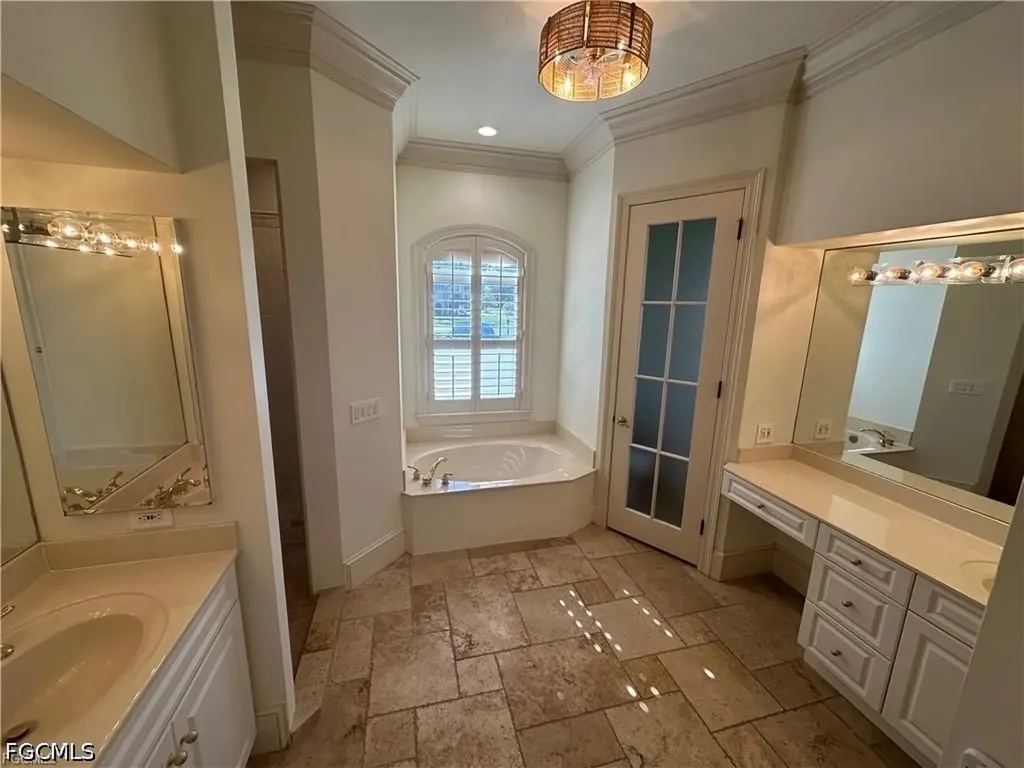 10020 Magnolia Pointe Fort Myers FL 33919