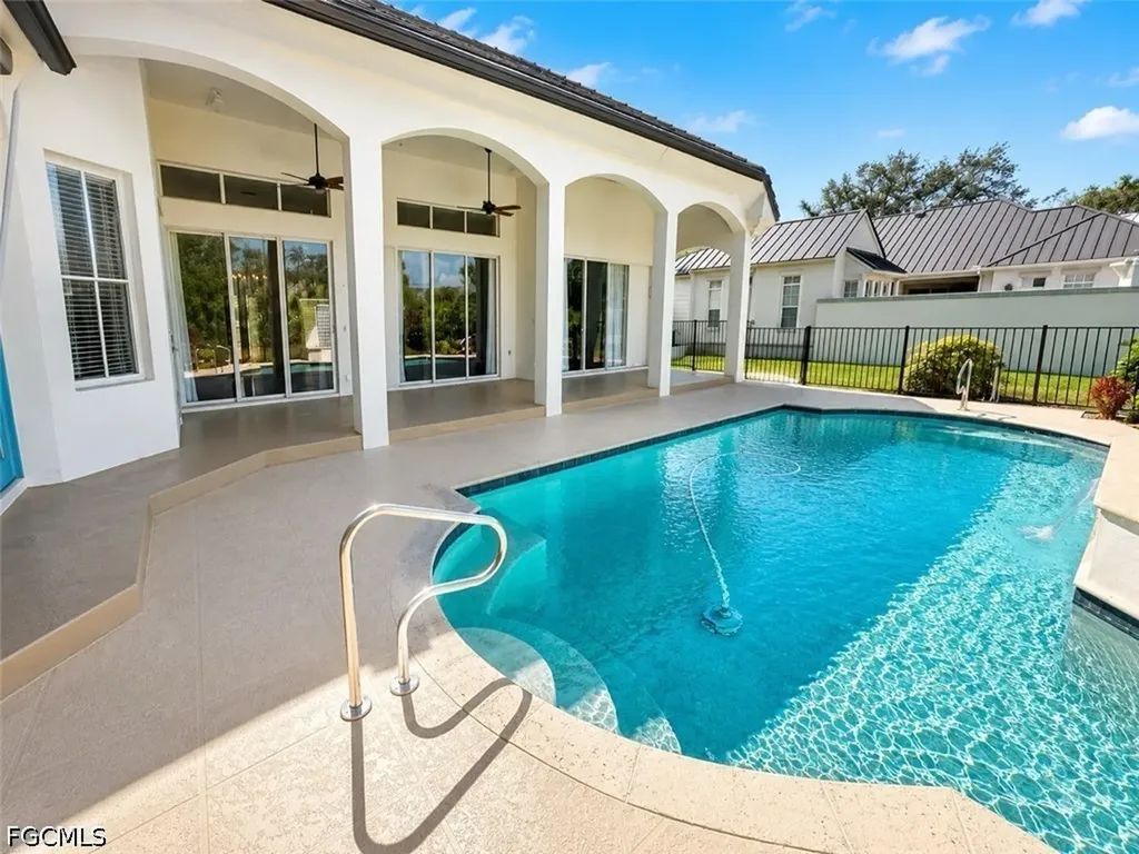 10020 Magnolia Pointe Fort Myers FL 33919