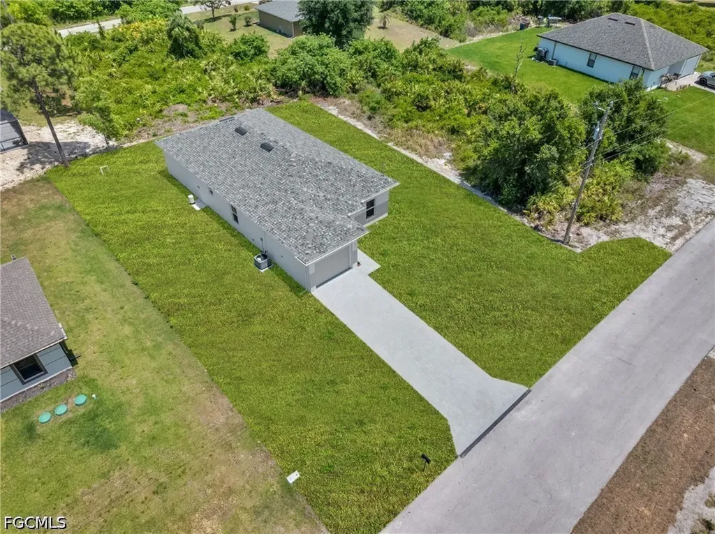 753 Chelsea Avenue S Lehigh Acres FL 33974