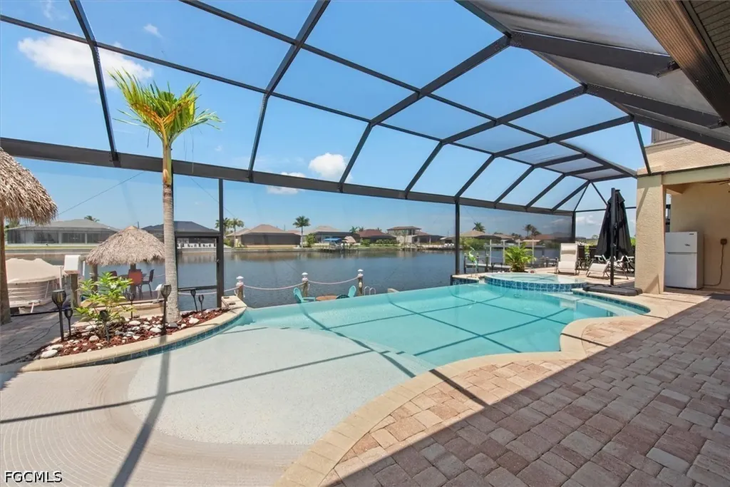 1614 NW 43rd Avenue Cape Coral FL 33993