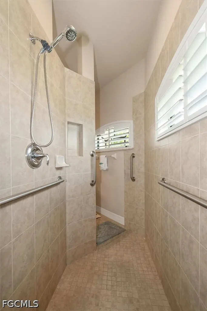 1614 NW 43rd Avenue Cape Coral FL 33993
