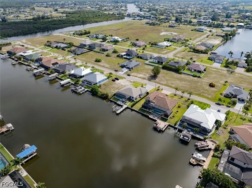 1614 NW 43rd Avenue Cape Coral FL 33993