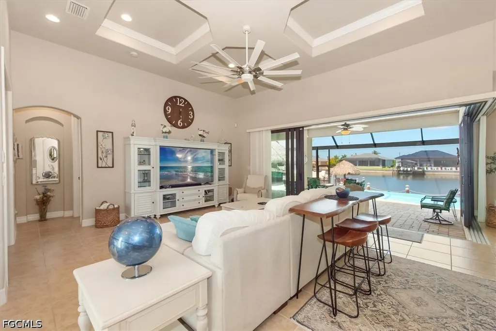 1614 NW 43rd Avenue Cape Coral FL 33993