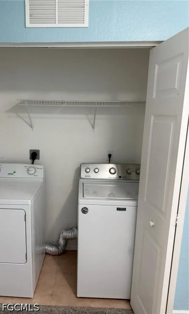 8285 Pacific Beach Drive Fort Myers FL 33966