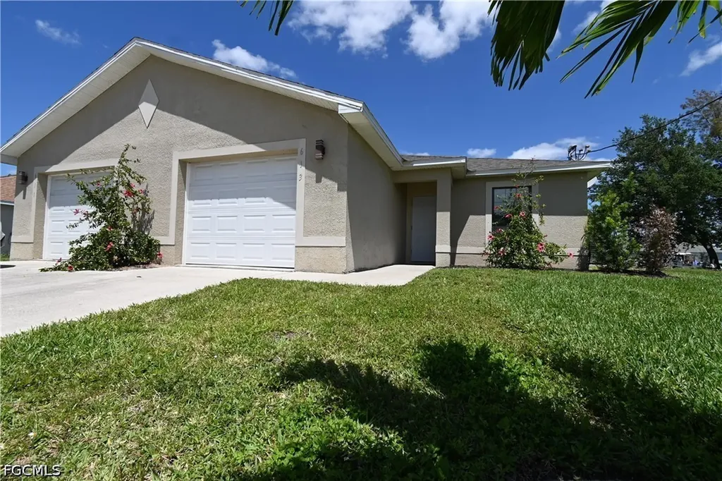 613 SE 14th Street Cape Coral FL 33990
