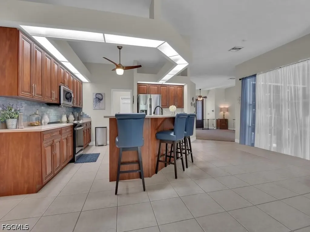 505 SE 29th Street Cape Coral FL 33904