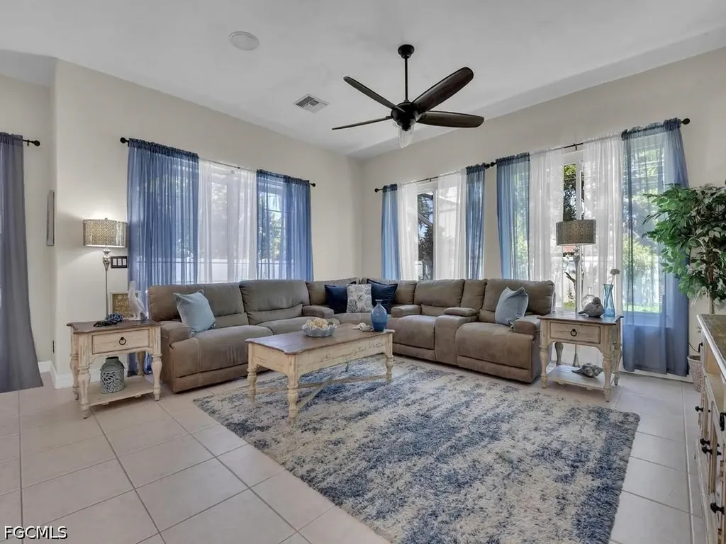 505 SE 29th Street Cape Coral FL 33904