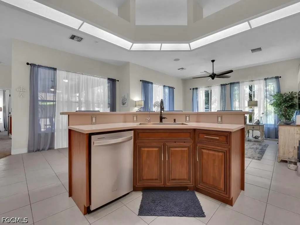 505 SE 29th Street Cape Coral FL 33904