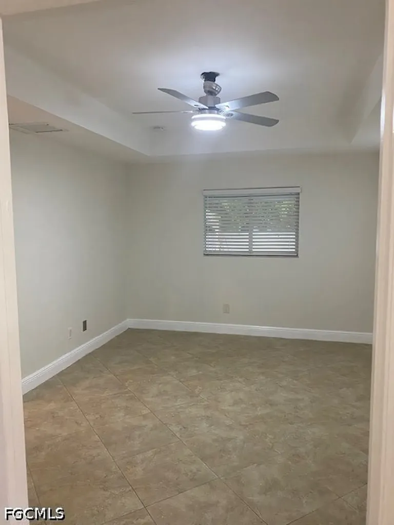 1626 NE 35th Terrace Cape Coral FL 33909