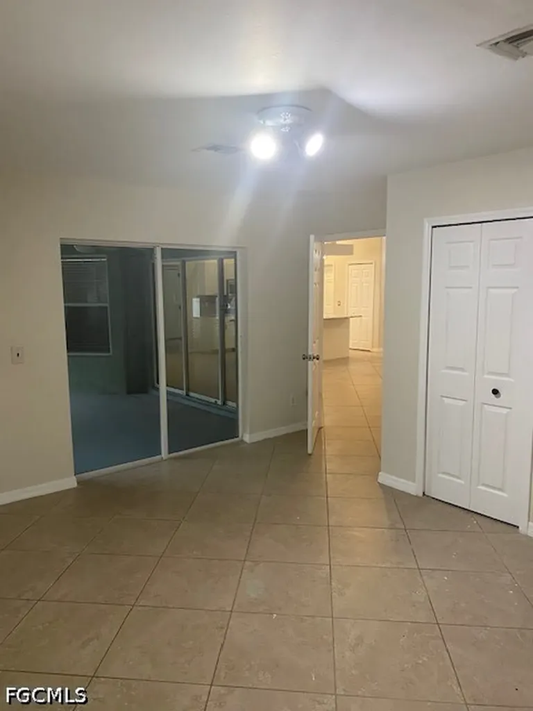 1626 NE 35th Terrace Cape Coral FL 33909