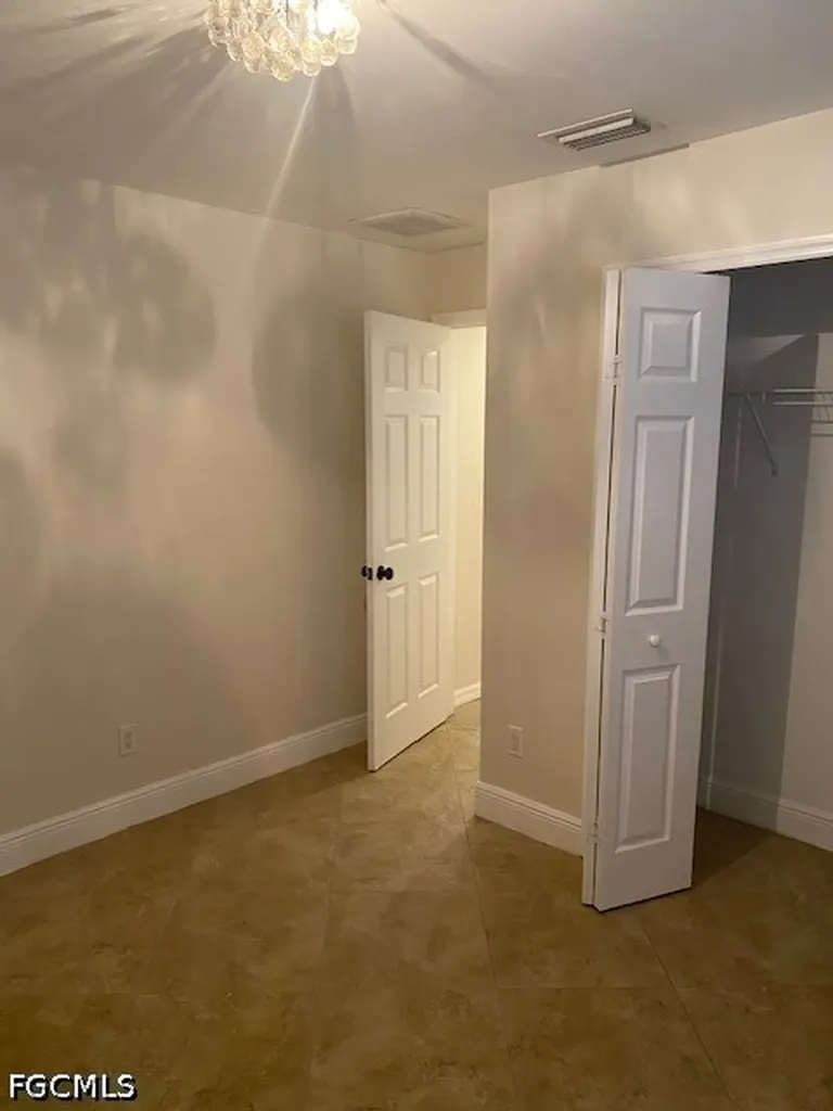 1626 NE 35th Terrace Cape Coral FL 33909