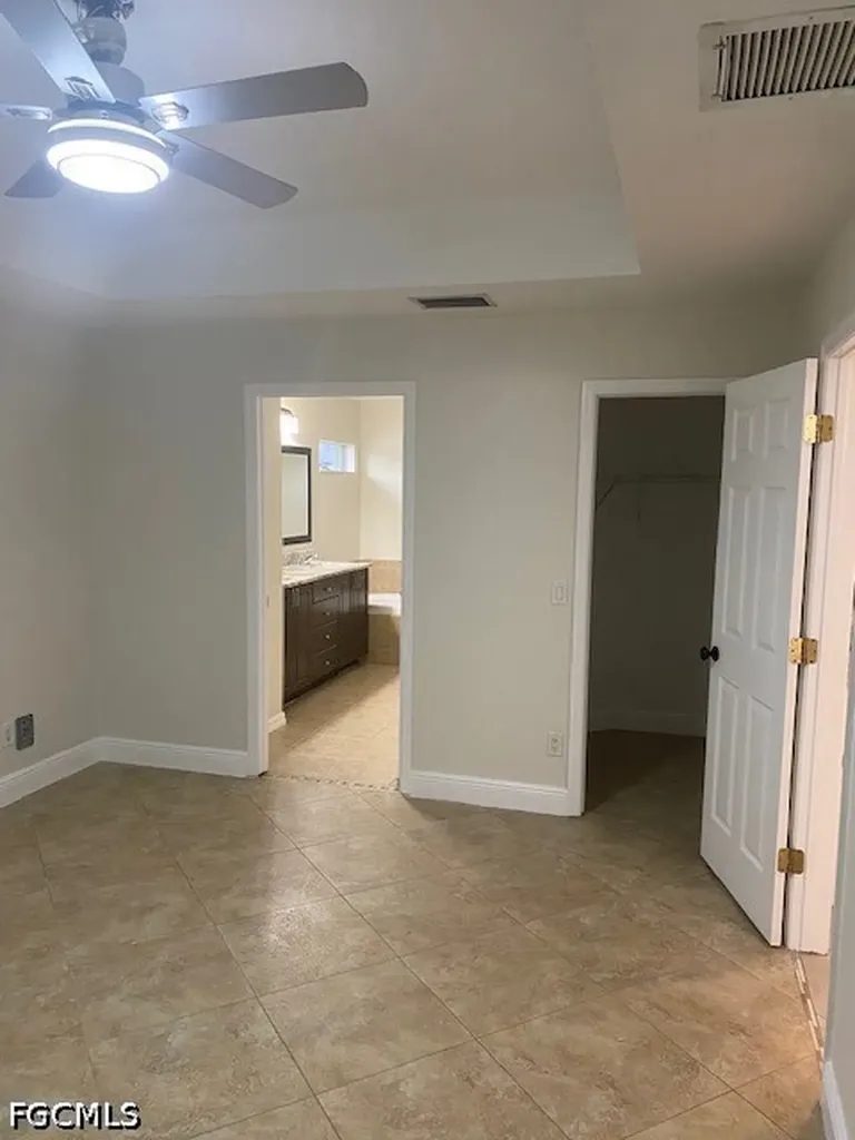 1626 NE 35th Terrace Cape Coral FL 33909