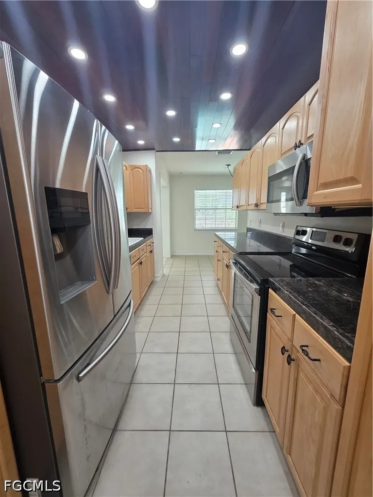 1038 SE 30th Street Cape Coral FL 33904