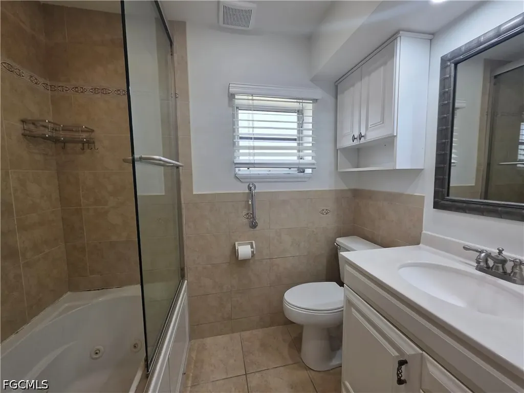 1038 SE 30th Street Cape Coral FL 33904