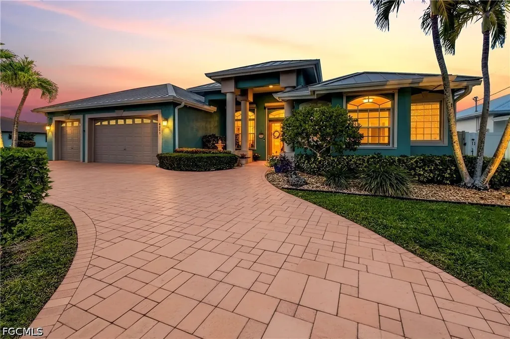 4203 Pelican Boulevard Cape Coral FL 33914
