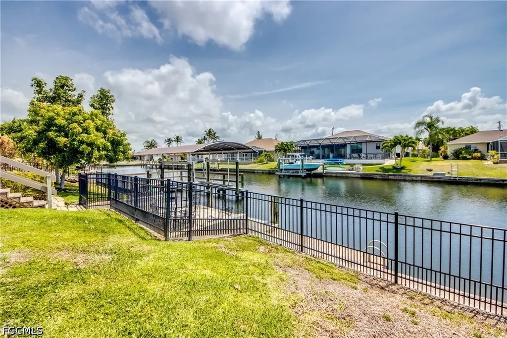 4203 Pelican Boulevard Cape Coral FL 33914