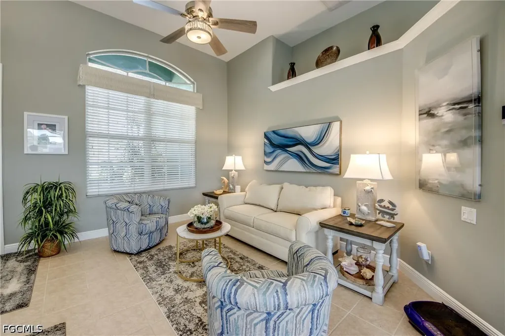 4203 Pelican Boulevard Cape Coral FL 33914