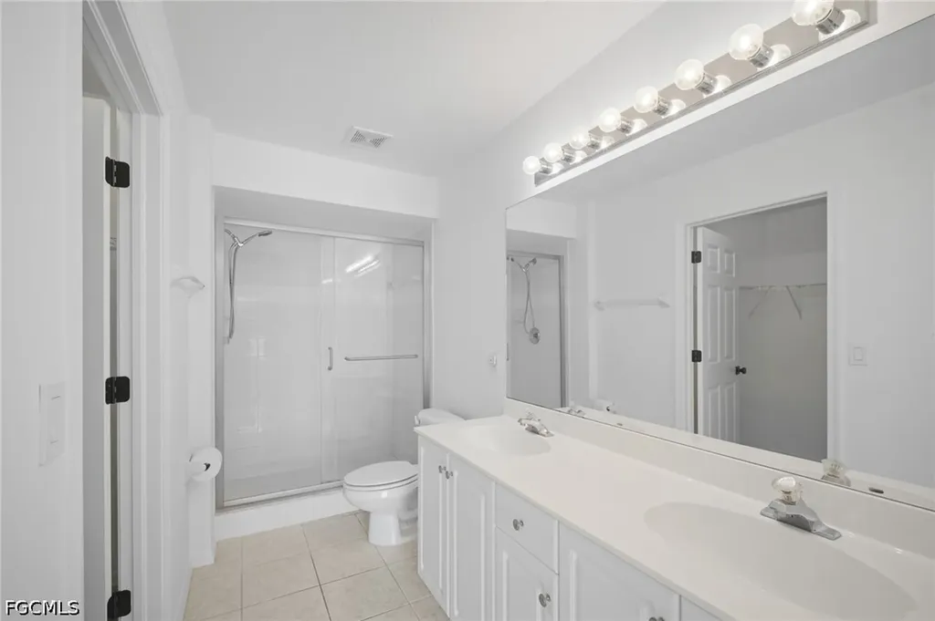 26705 Little John Court Bonita Springs FL 34135