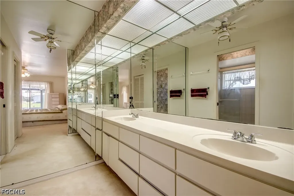 4327 SW 2nd Avenue Cape Coral FL 33914