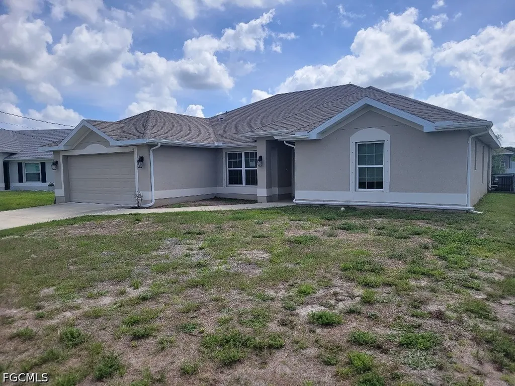 1852 Valmont Street Lehigh Acres FL 33972