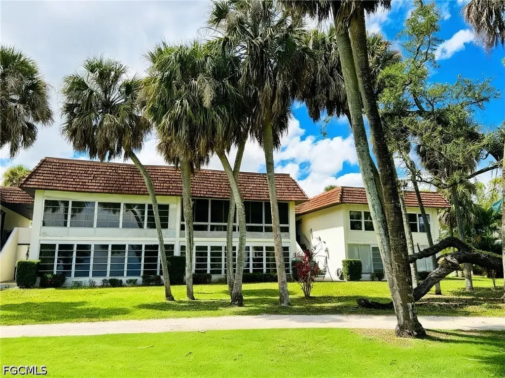 1723 Golf Club Drive North Fort Myers FL 33903