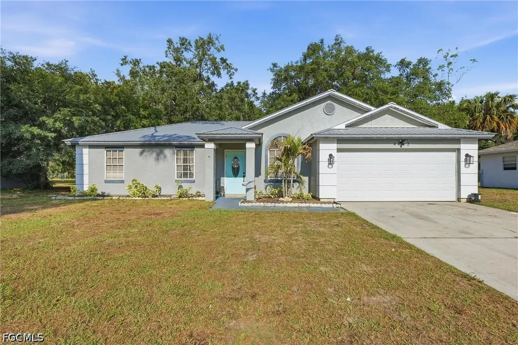 4022 E Sunflower Circle Labelle FL 33935