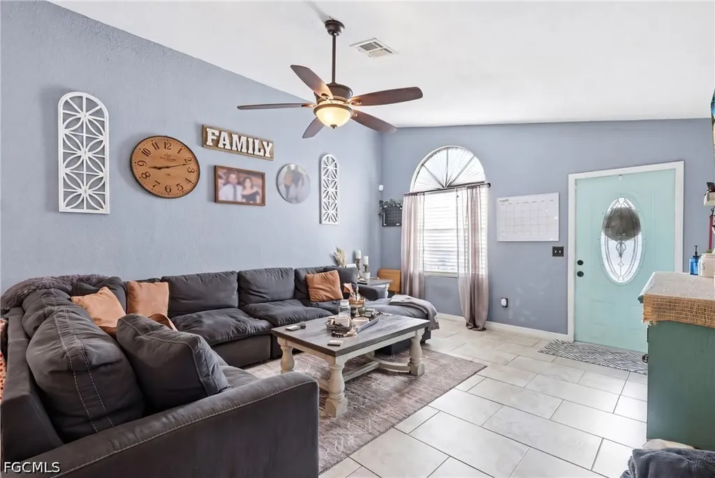 4022 E Sunflower Circle Labelle FL 33935