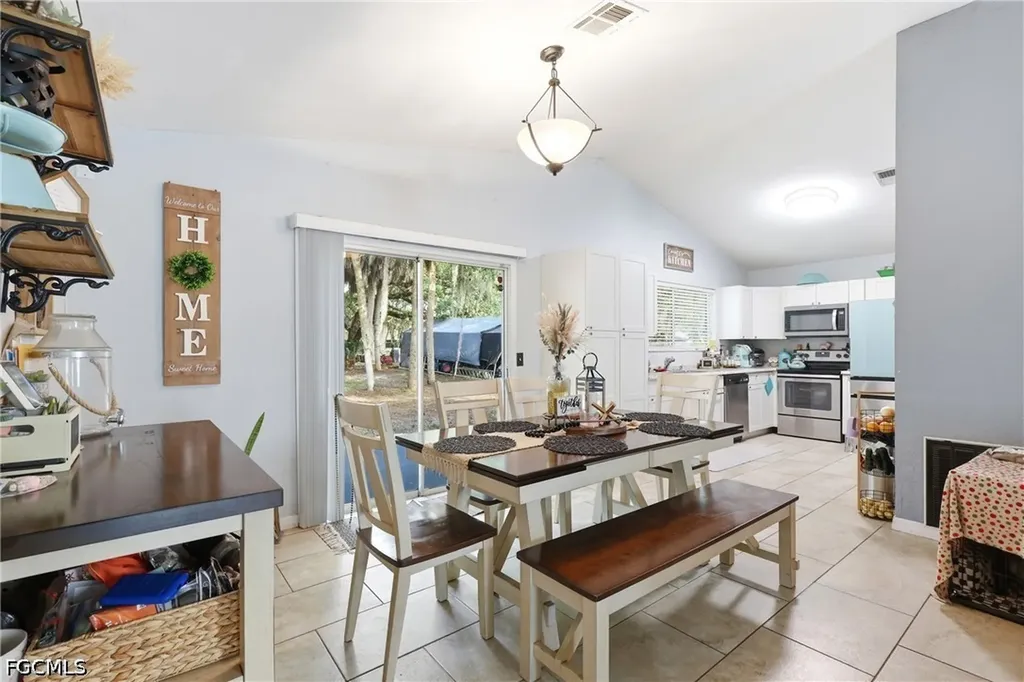 4022 E Sunflower Circle Labelle FL 33935
