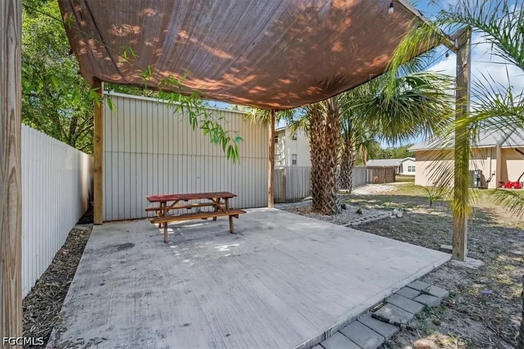 575 Sabal Palm Court Labelle FL 33935