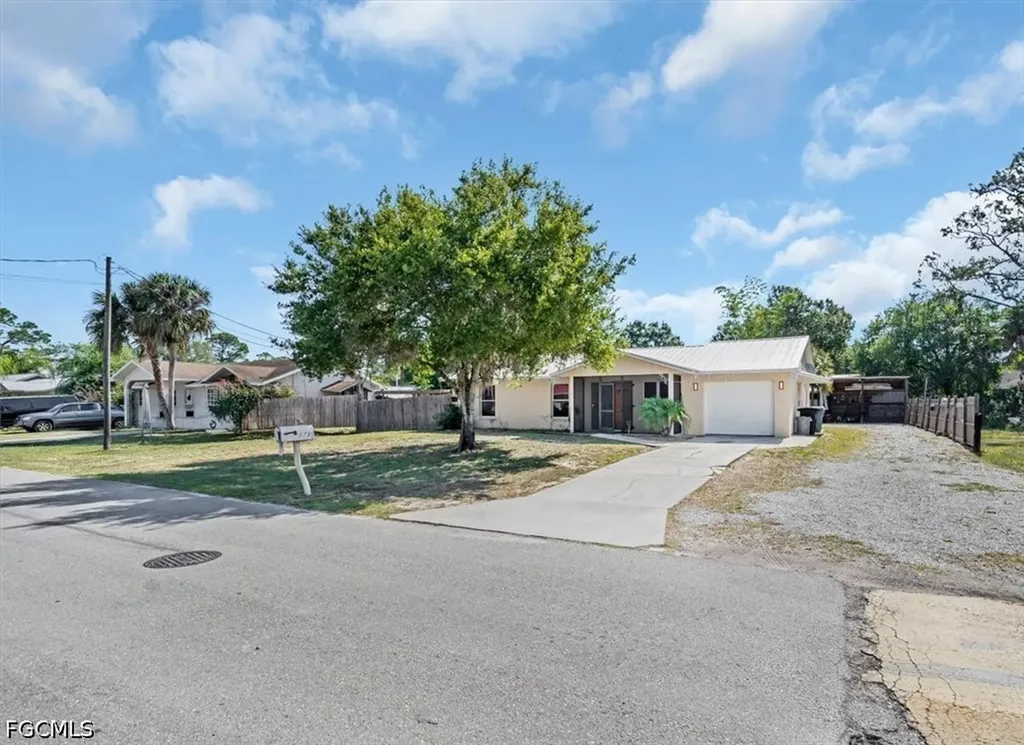 575 Sabal Palm Court Labelle FL 33935