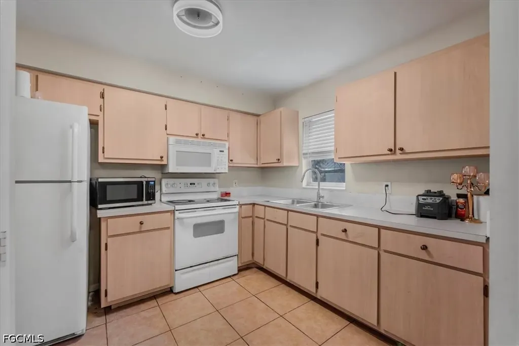 575 Sabal Palm Court Labelle FL 33935