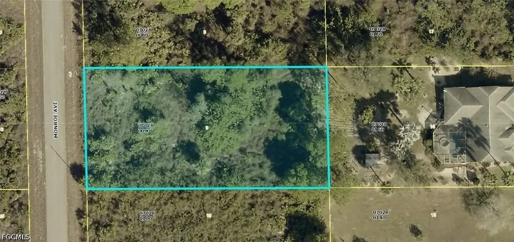 606 Monroe Avenue Lehigh Acres FL 33972