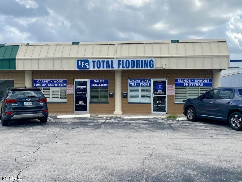 4529 Del Prado Boulevard S Cape Coral FL 33904
