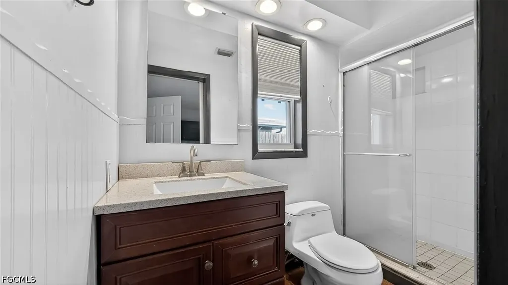 1421 SE 31st Street Cape Coral FL 33904