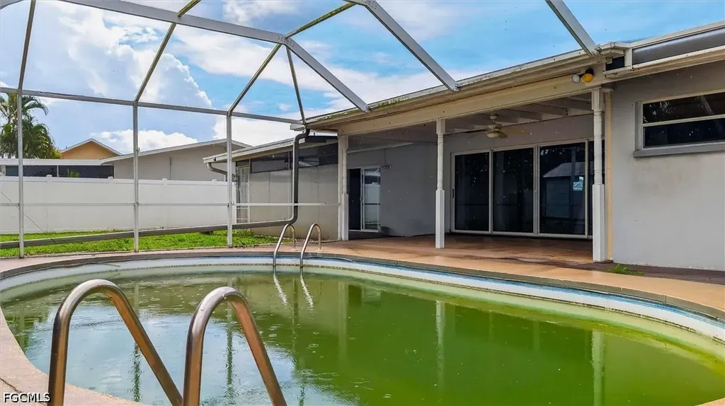 1421 SE 31st Street Cape Coral FL 33904