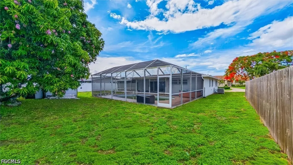 1421 SE 31st Street Cape Coral FL 33904