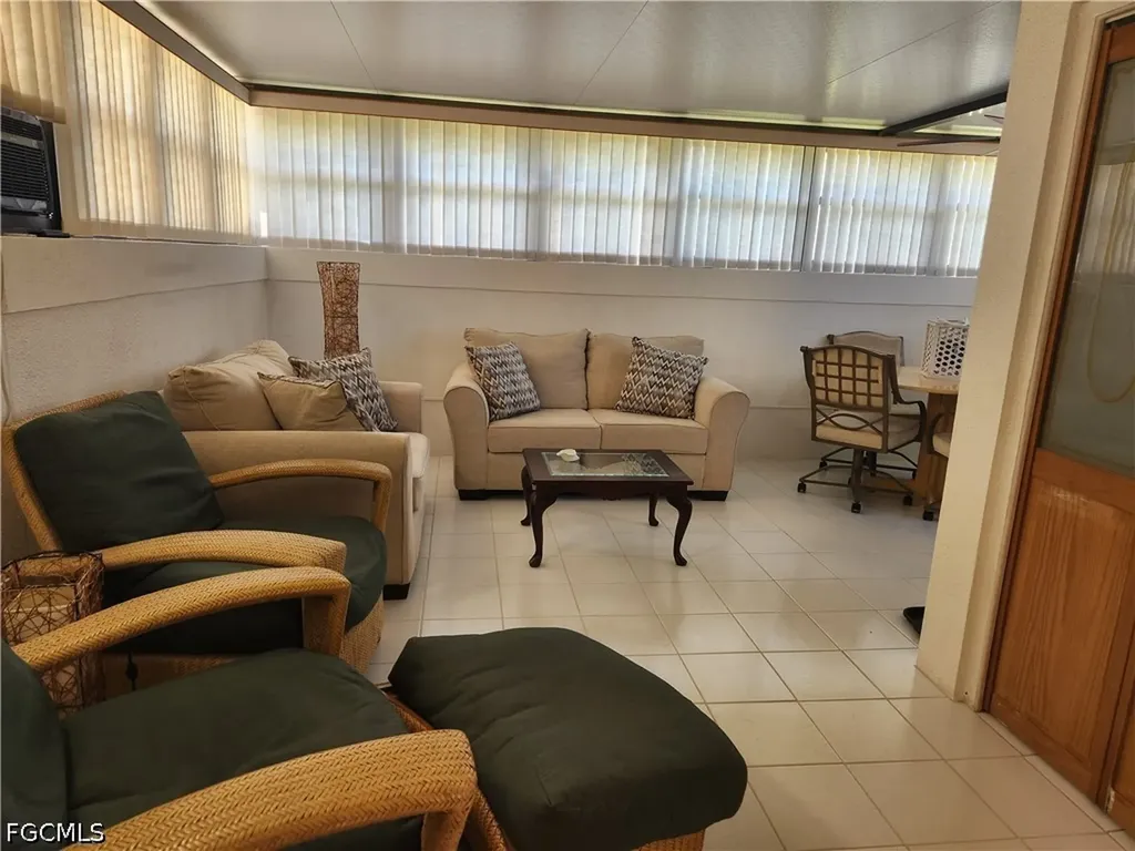 1064 Villa Drive Labelle FL 33935