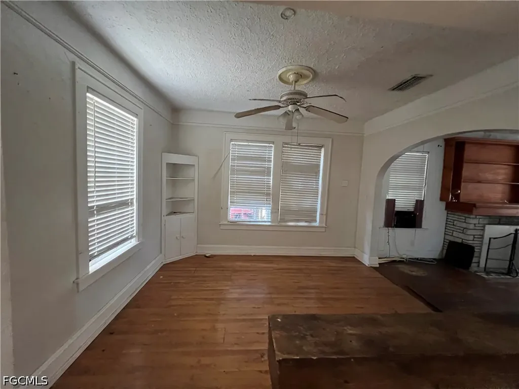 3835 Lake Street Fort Myers FL 33901