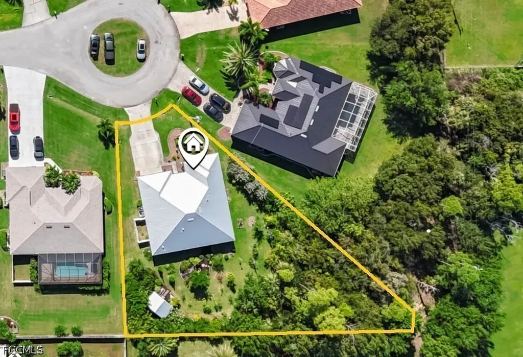 6711 Matt Pledger Court North Fort Myers FL 33917